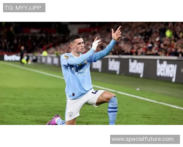 全球足球十佳全能型球星盘点 他们在场上无所不能展现全方位才华 全球足球十佳全能型球星盘点 他们在场上无所不能展现全方位才华